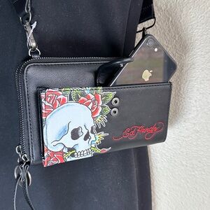 NWT Ed Hardy Wallet Crossbody bag Skull & Roses with phone holder